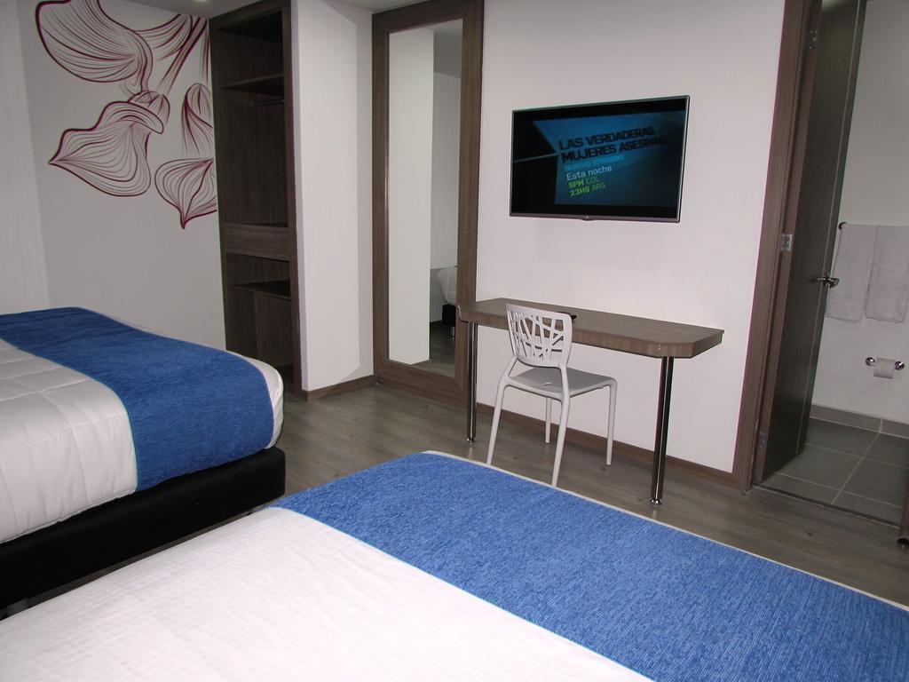 Aw Hotel Plaza Miranda ボゴタ エクステリア 写真