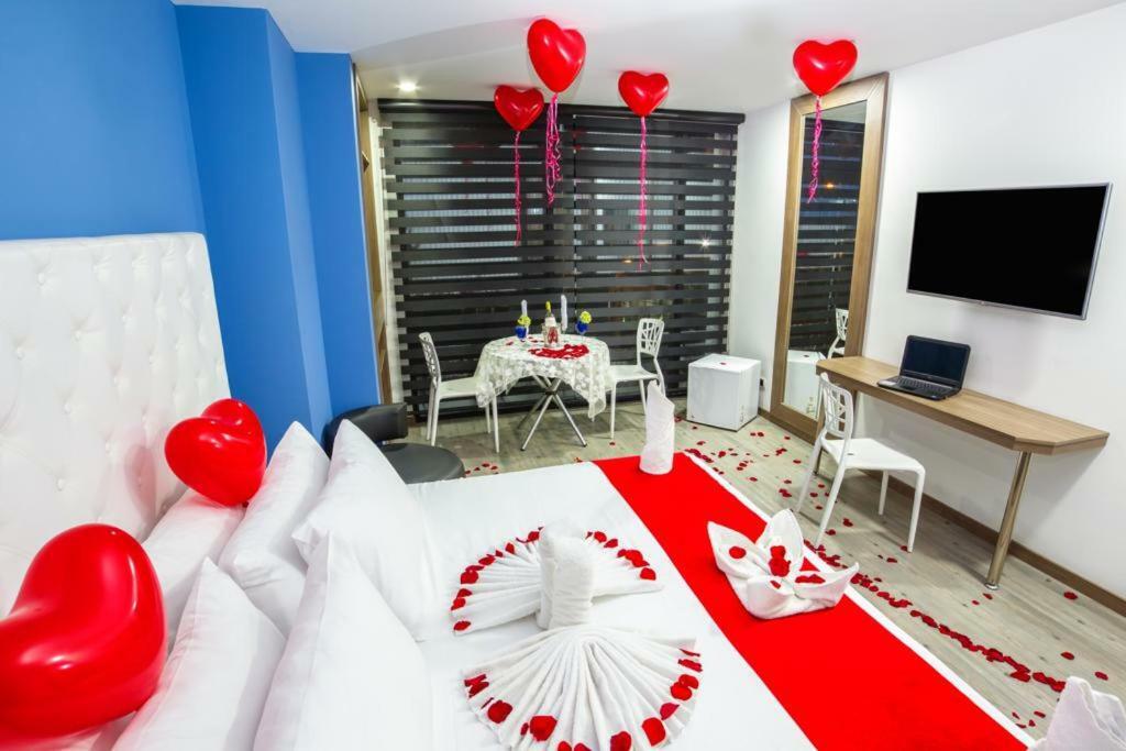 Aw Hotel Plaza Miranda ボゴタ エクステリア 写真