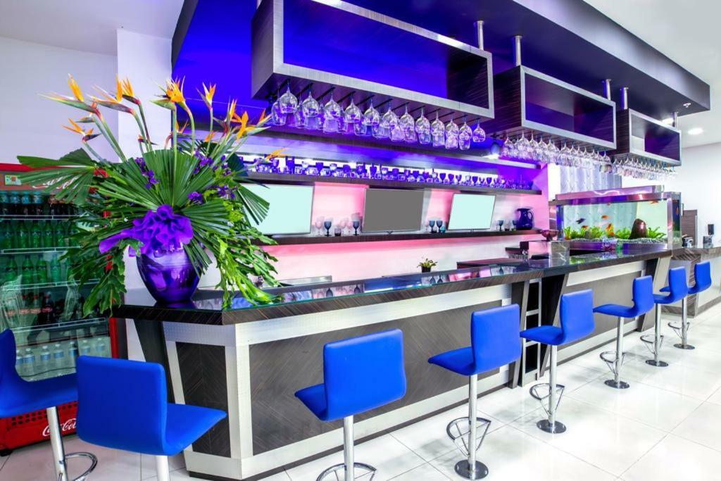 Aw Hotel Plaza Miranda ボゴタ エクステリア 写真